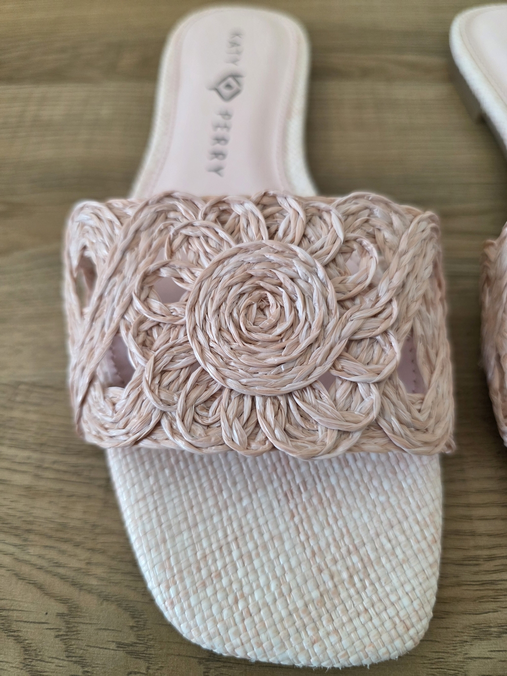 New - Katy Perry Collections Blush Braided Floral Slide Mules - Picture 3 of 5